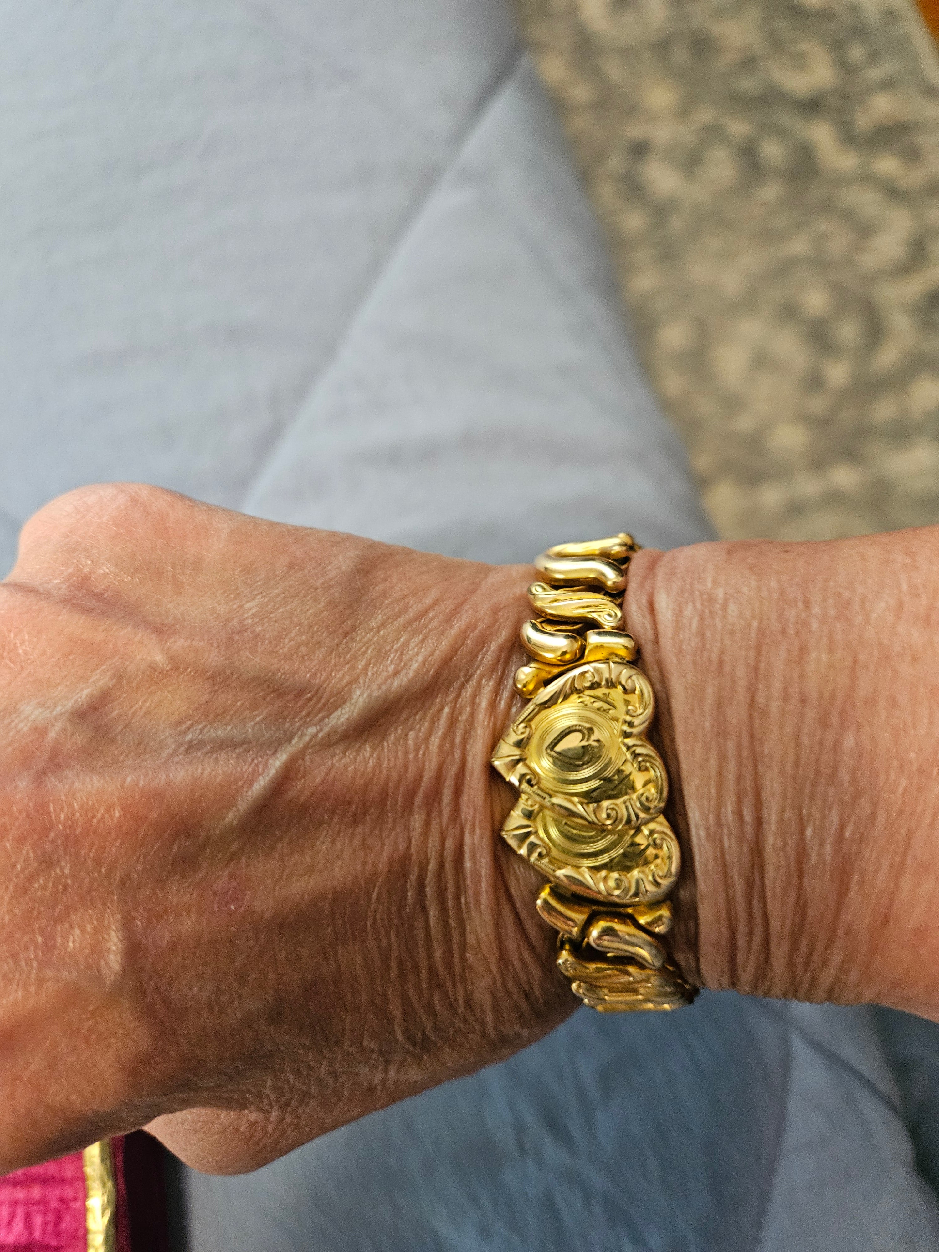 Antique Priscilla Alden gold filled sweetheart bracelet, never worn